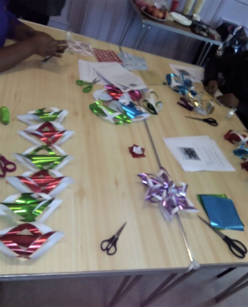 Christmas origami workshop - Use origami to create Japanese style ornaments - Japan Fans
