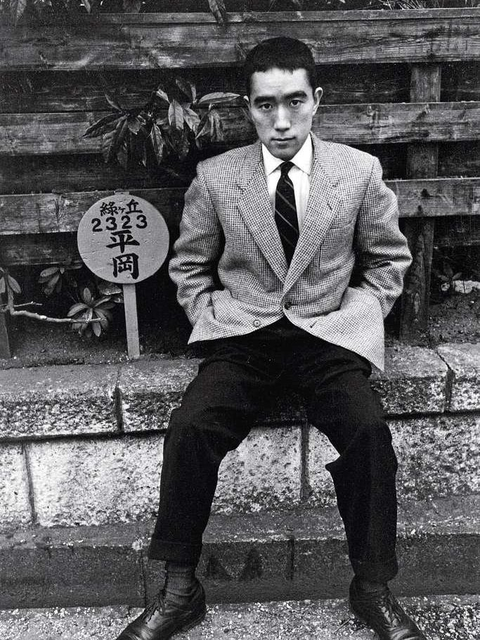 The Japan Fans Book Club in Utrecht invites you to explore an iconic Japanese novel, The Temple of the Golden Pavilion by Yukio Mishima. Japanese Cultural Centre Utrecht. 